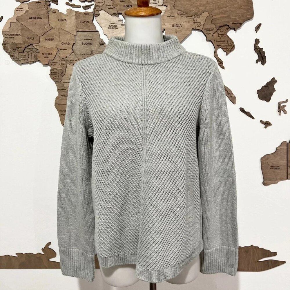 Habitat Clothes to Live in Gray Knit Sweater XS